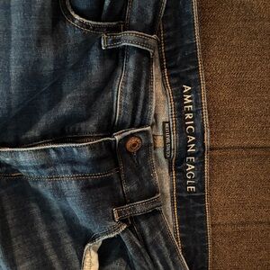 American Eagle Outfitters Women’s Dark Blue Relaxed Jeans
